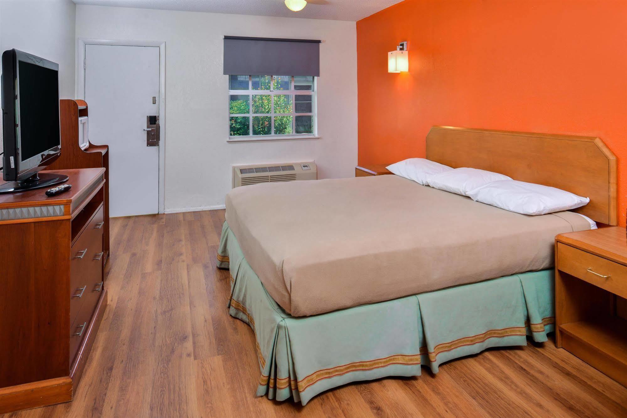 America'S Best Inn Montgomery 몽고메리 외부 사진